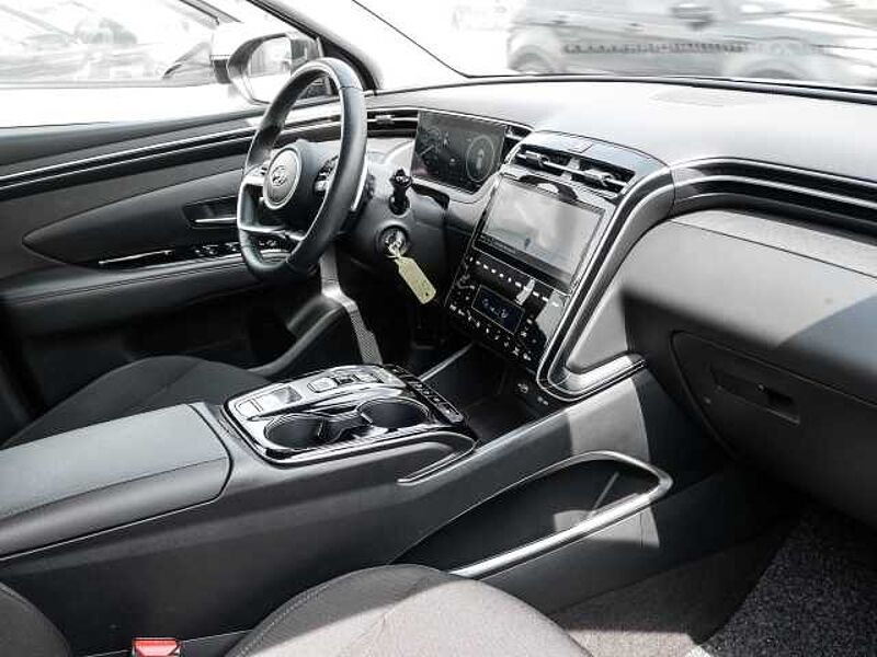 Hyundai TUCSON Basis Plug-In Hybrid 4WD 1.6 T-GDI -EU6d Allrad Navi digitales Cockpit LED Schei