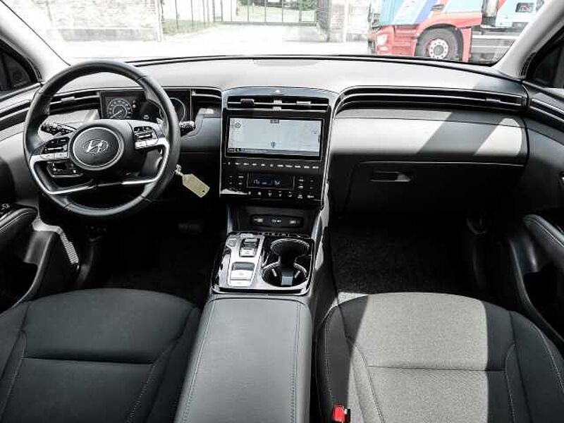 Hyundai TUCSON Basis Plug-In Hybrid 4WD 1.6 T-GDI -EU6d Allrad Navi digitales Cockpit LED Schei