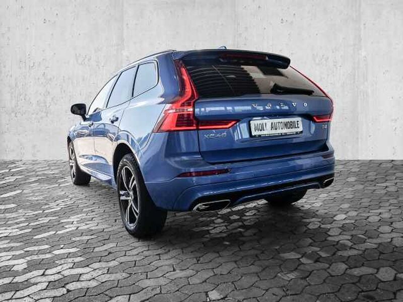 Volvo XC60 R-Design 2WD T4 EU6d-T HUD Navi digitales Cockpit Memory Sitze Soundsystem Harma