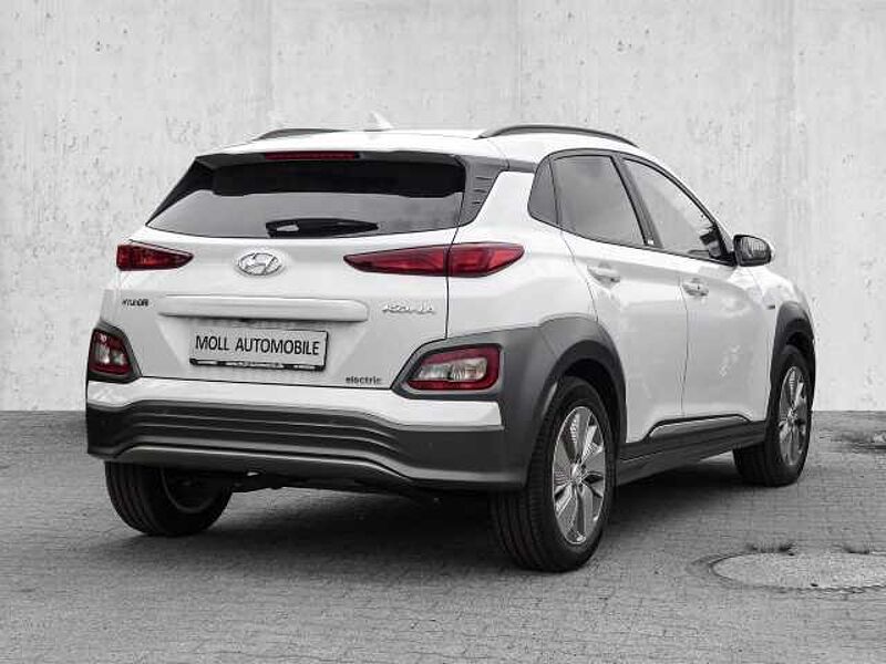 Hyundai KONA Advantage Navi Soundsystem ACC Klimaautom DAB SHZ LenkradHZG Spurhalteass.