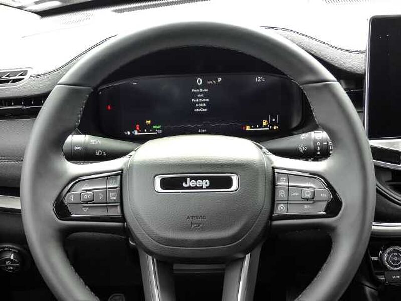 Jeep Compass Upland Plug-In Hybrid 4WD - Technologie & Infotainment - Winterpaket